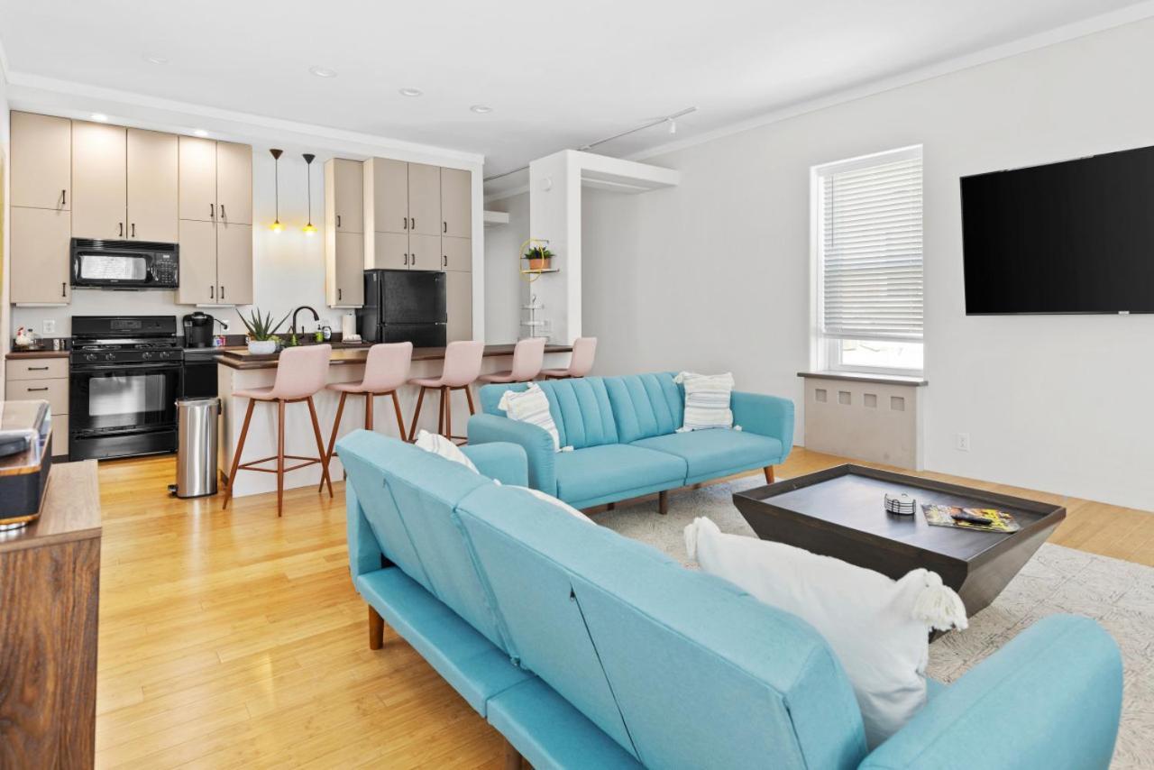 115 N Main Huge 2 Bedroom Unit On Main Street Saint Charles Bagian luar foto